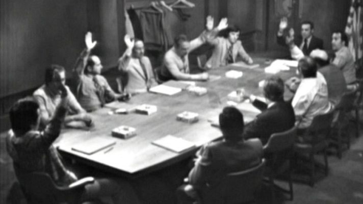 Para todos La 2 - Doce hombres sin piedad