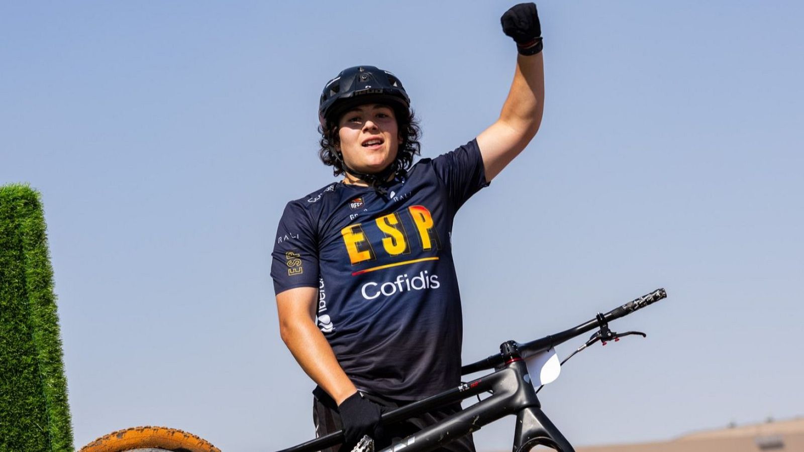 Biketrial: Alba Riera gana el oro y Vera Barón la plata en Arabia - Ciclismo | Ver