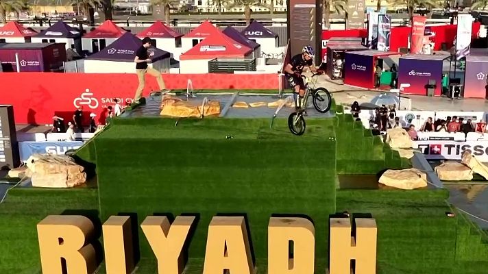 Ciclismo - Campeonato del Mundo. Finales Trials. Élite Masculino 20''