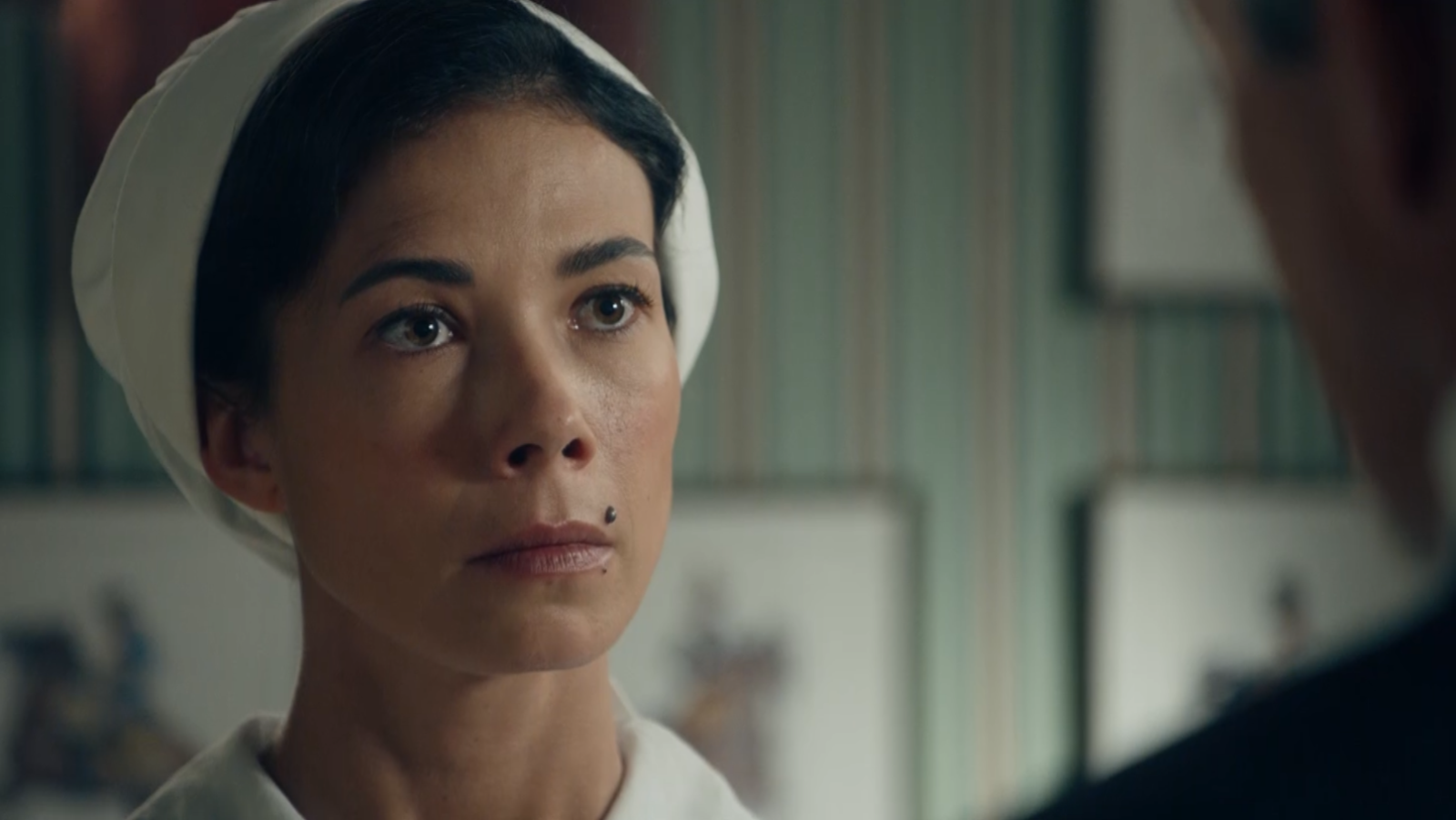 La Promesa: Cristóbal propone a Teresa ser ama de llaves - La promesa | Ver