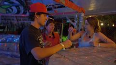 Hasta el fin del mundo - Yolanda Ramos y Ainoa Olivares discuten por un ligue