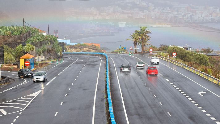 Telediario 1 - Llega la borrasca Claudia a Canarias: el archipiélago se prepara para lluvias intensas