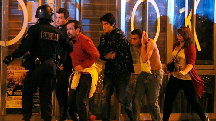 Se cumplen diez años de los atentados de Bataclan, en París - Informativo 24h | Ver