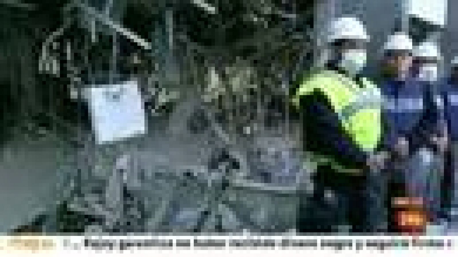 Buscan a cuatro desaparecidos en la explosión en Pemex - Informativo 24h | Ver