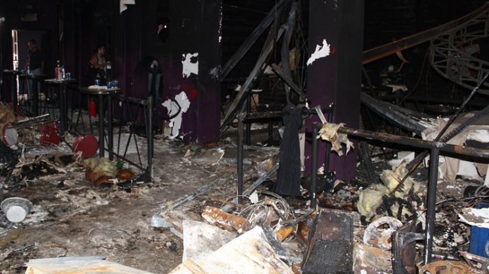 Telediario 1 - Localidades brasileñas suspenden el Carnaval por la tragedia de la discoteca de Santa María