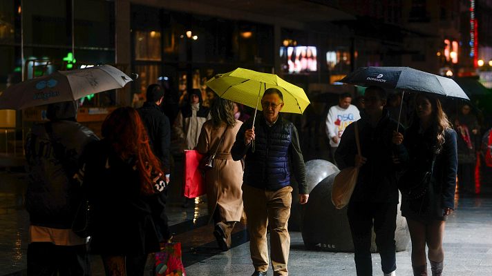 Telediario Fin de Semana - Telediario 2 en 4' - 16/11/25