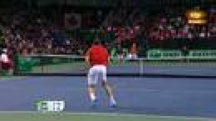  - Canadá apea a España de la Davis