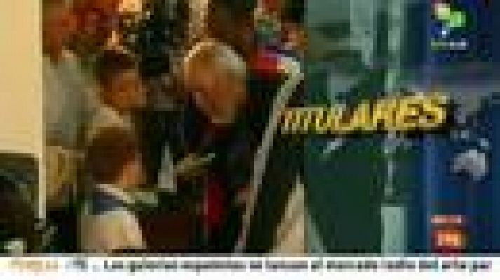 Informativo 24h - Fidel Castro acude a votar en Cuba