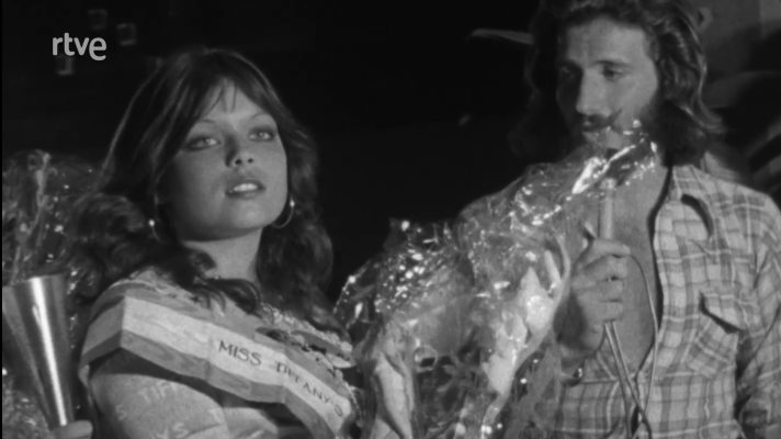 Fue noticia en el Archivo de RTVE - Elección de Miss Tiffanys en una discoteca de Torremolinos