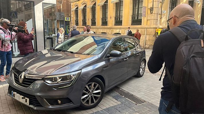 Telediario 1 - La UCO hace más registros en Almería por la presunta trama de mordidas