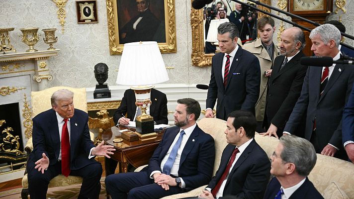 Telediario 1 - Los insultos de Trump a los periodistas que le preguntan algo que no le gusta