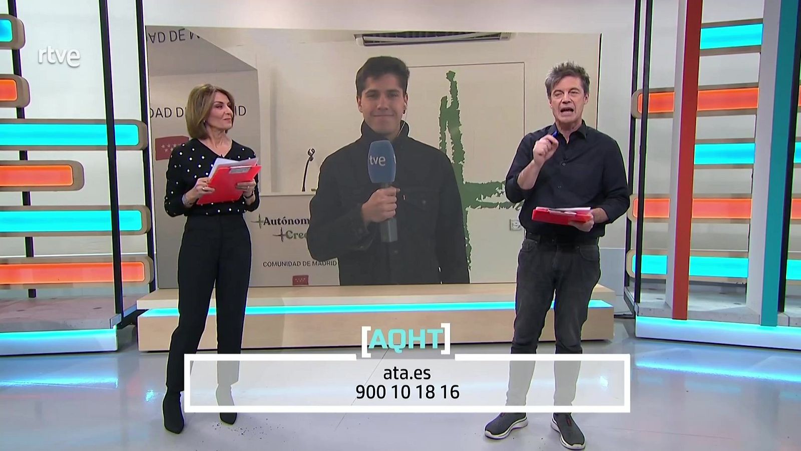 El bus que asesora a emprendedores - Aquí hay trabajo | Ver