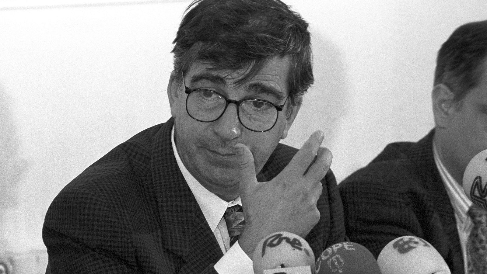 25 años del asesinato del exministro socialista Ernest Lluch - Diario 24 | Ver