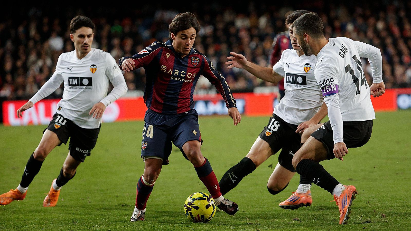 Valencia - Levante: resumen partido 13ª jornada Liga | Primera | Ver