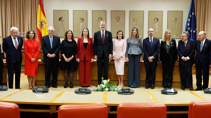 Especiales informativos - 50 años de monarquía. Coloquio en el Congreso