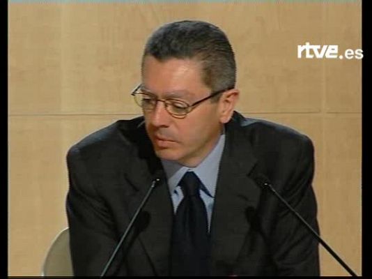  - Cospedal, "magnífica" decisión