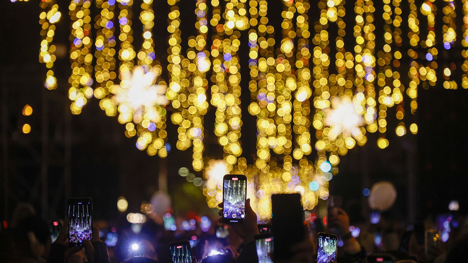 Telediario 2 en cuatro minutos  22/11/25- RTVE.es | Ver