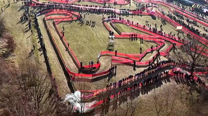 Los Deportes de La1 - Comienza la Copa del Mundo de Ciclocrós, en Tábor (República Checa)