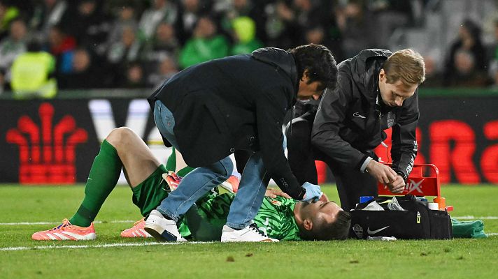Fútbol - Iñaki Peña, sobre su acción con Vinicius previa al 2-2 en el Elche - Real Madrid: ''Para mí sí que es falta''