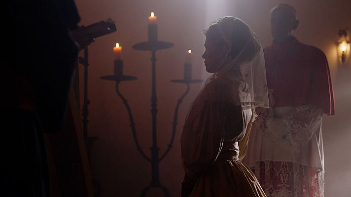 ENA. La reina Victoria Eugenia - Ena se convierte al catolicismo