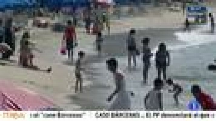 Telediario 1 - Desconocidos armados violan a siete turistas españolas en México