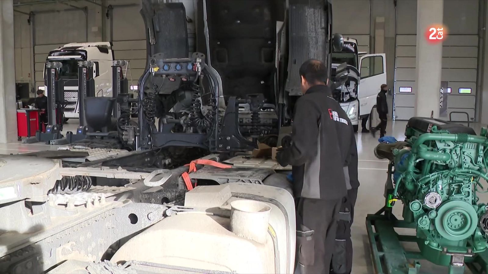 Espanya busca milers de transportistes i recorre fins al Perú per trobar-los