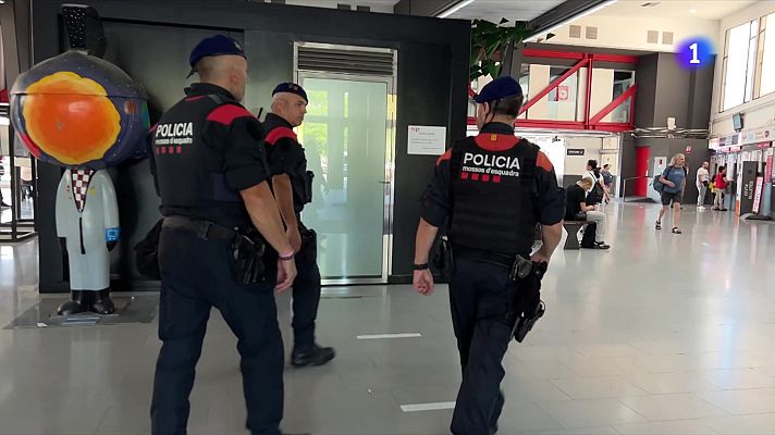 L'Informatiu - 470 detinguts amb el Pla Kampai