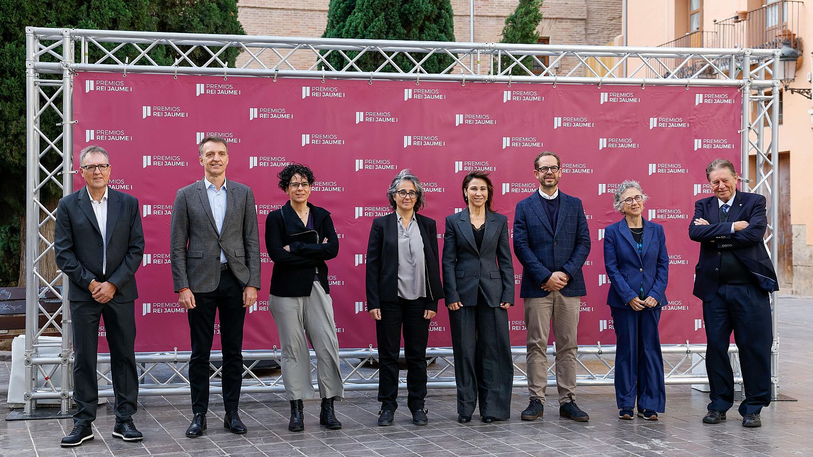 Quatre dones investigadores entre les guardonades en els Premis Jaume I - L'informatiu - Comunitat Valenciana | Ver