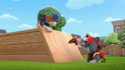 El equipo construye un gimnasio - Equipo Rubble | Ver