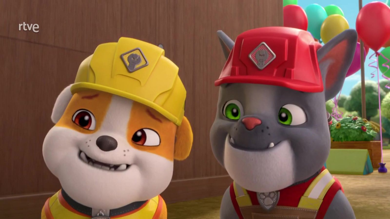 El equipo organiza un espectáculo de construcción - Equipo Rubble | Ver