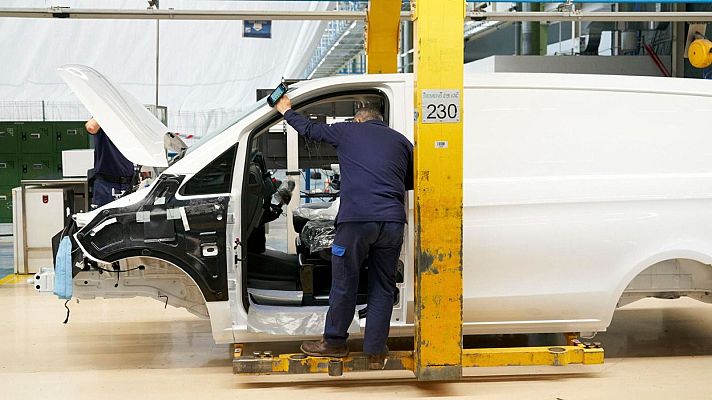 Telediario 1 - La OCDE eleva al 2,9% el crecimiento de España para este año aunque ve necesarias reformas estructurales