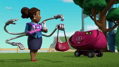 La patrulla salva un bolso para gallinas robótico - La patrulla canina | Ver