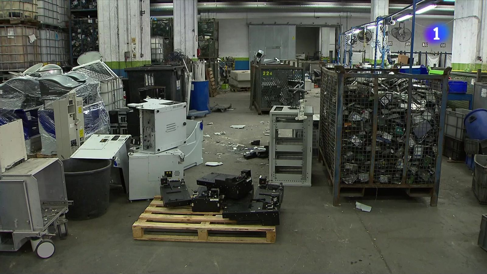 Els residus electrònics es disparen: un 82% més en 15 anys