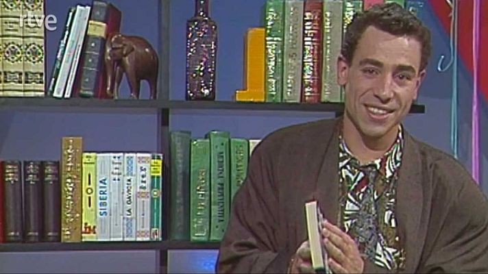 Un cesto lleno de libros - Hoy va de Navidad