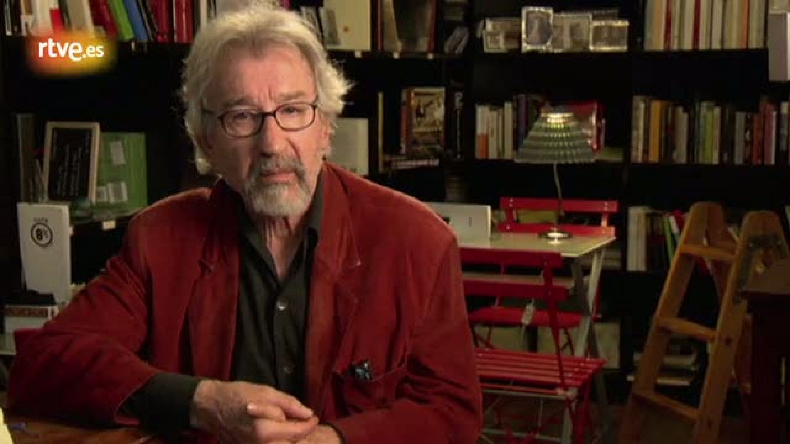 El actor José Sacristán nos habla del encanto y la fascinación que el cine produjo durante sus años de juventud - Crónicas | Ver