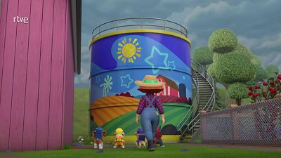 El equipo construye un depósito de agua - Equipo Rubble | Ver