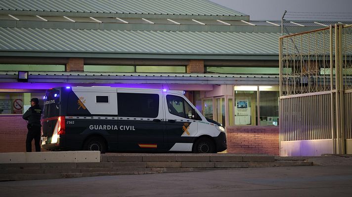 Ábalos y Koldo García pasan su primera noche en prisión en la misma celda y recurren su ingreso - Informativo 24h | Ver