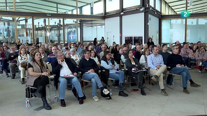 En lengua de signos - II Foro Asociativo de la CNSE