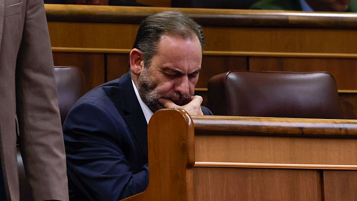 El PSOE exige a Ábalos que entregue su acta de diputado - Telediario 1 | Ver