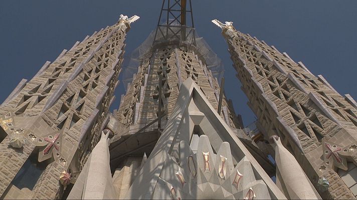 L'Informatiu - Centenari de la primera torre completada a la Sagrada Família