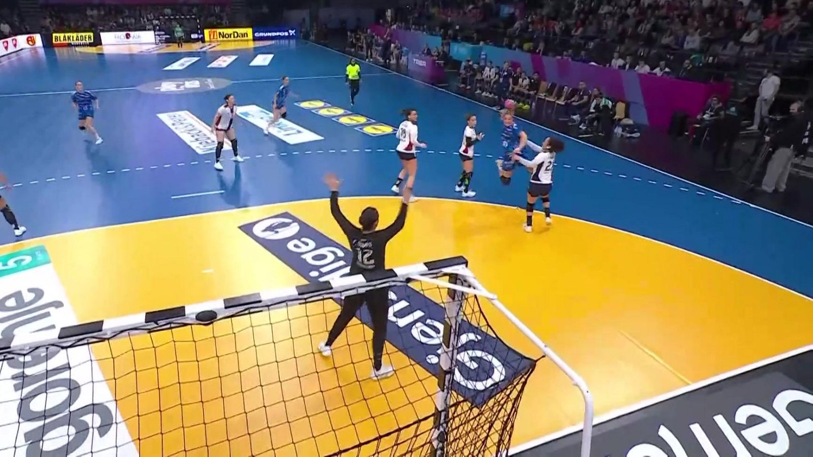 Balonmano - Campeonato del Mundo Femenino: Islas Feroe - Paraguay - Mundiales de Balonmano | Ver