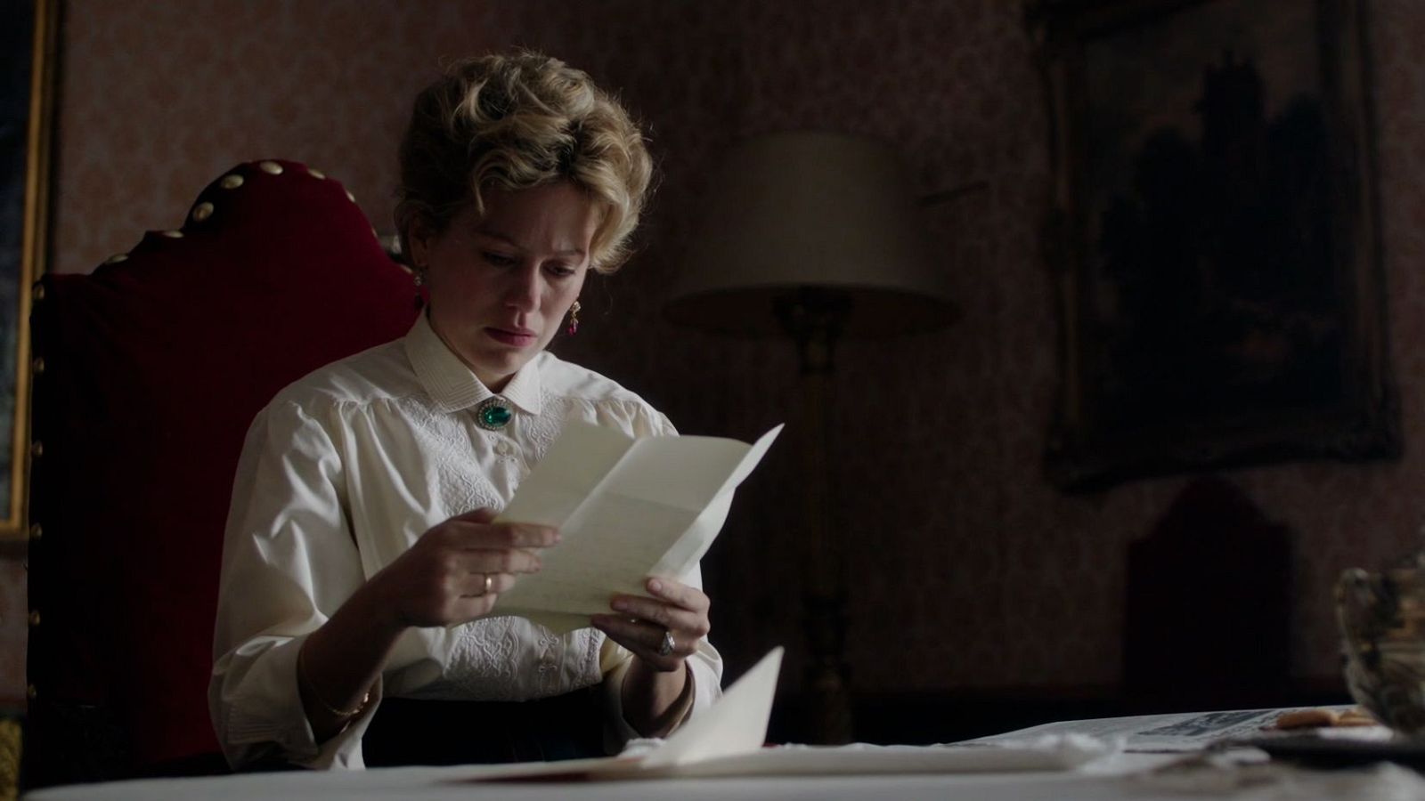 Ena - Bee se despide de Ena por carta - ENA. La reina Victoria Eugenia | Ver