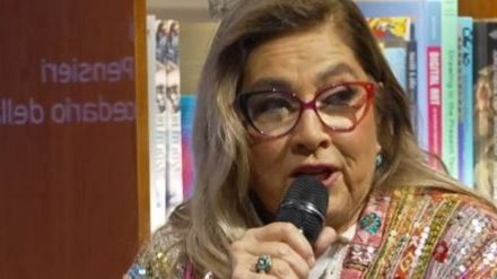 ‘Pensamientos profundamente simples. El abecedario de mi vida’, las memorias de Romina Power - Directo al grano | Ver