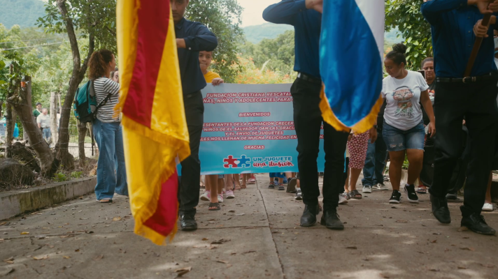  - Entrega de juguetes - El Salvador I