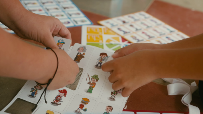  - Entrega de juguetes - El Salvador - Amuf