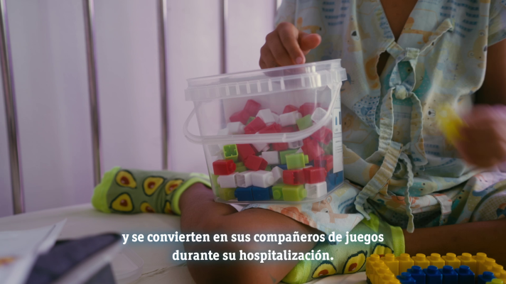  - Entrega de juguetes - El Salvador - Funsaes