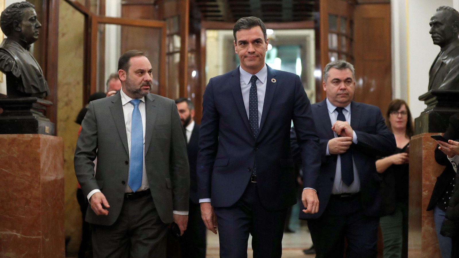 Sánchez asegura que Ábalos era "a nivel personal" un "gran desconocido" | Ver