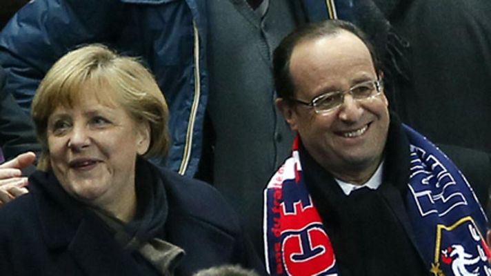 Telediario 1 - Hollande y Merkel, unidos por el fútbol