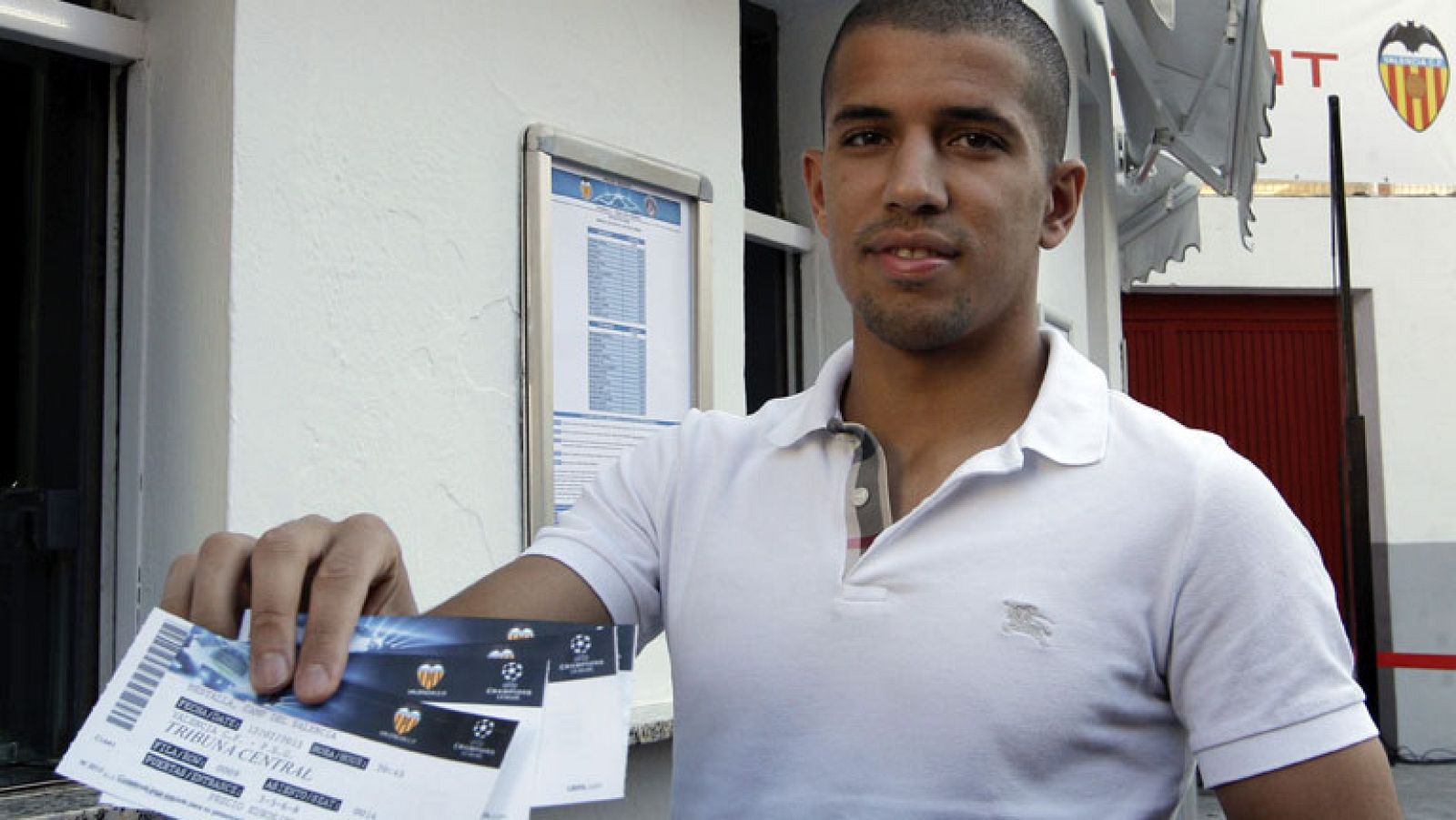 Feghouli, optimista de cara al choque frente al PSG | Ver