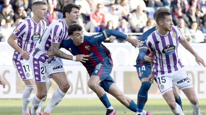 Resúmenes de LaLiga - SD Huesca - Real Valladolid: resumen del partido de la 17ª jornada de Liga | Segunda